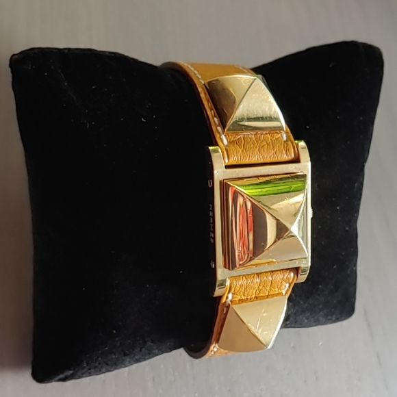 Hermès Medor PM Watch - Picture 1 of 8